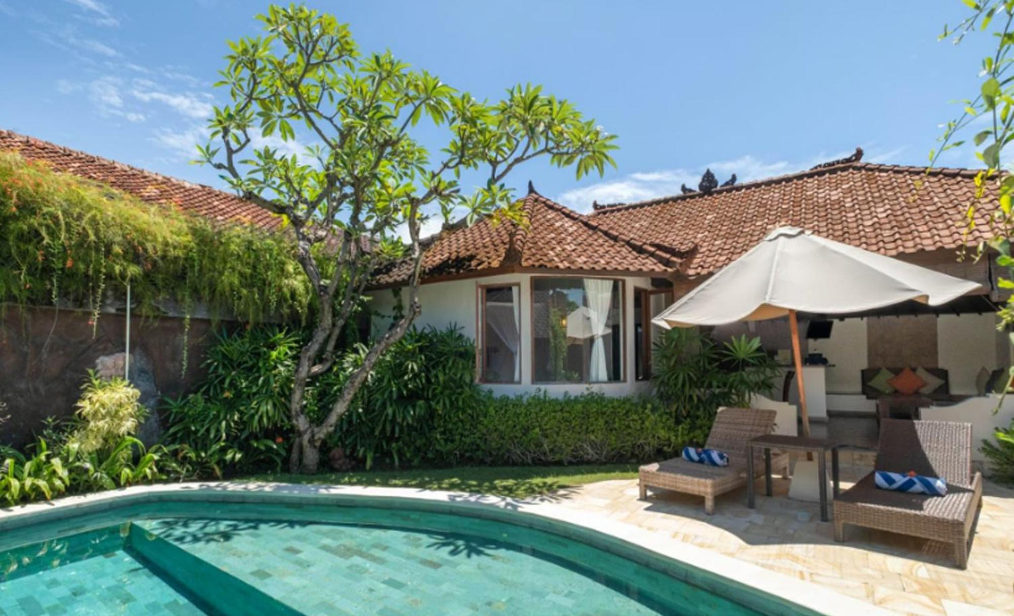 Bali Dyana Villa *