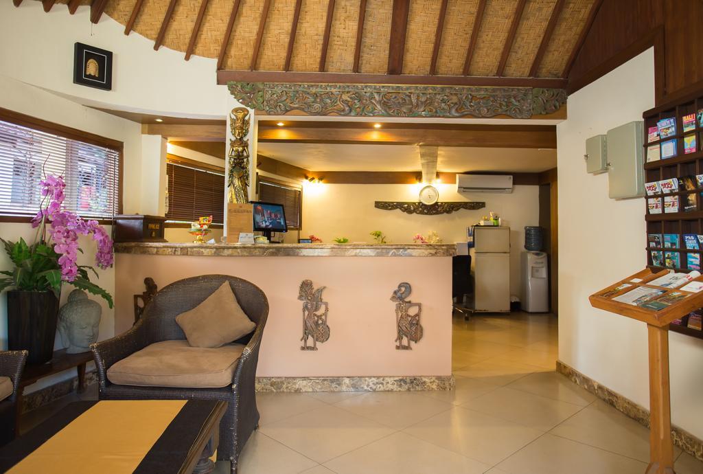 Bali Dyana Villa *