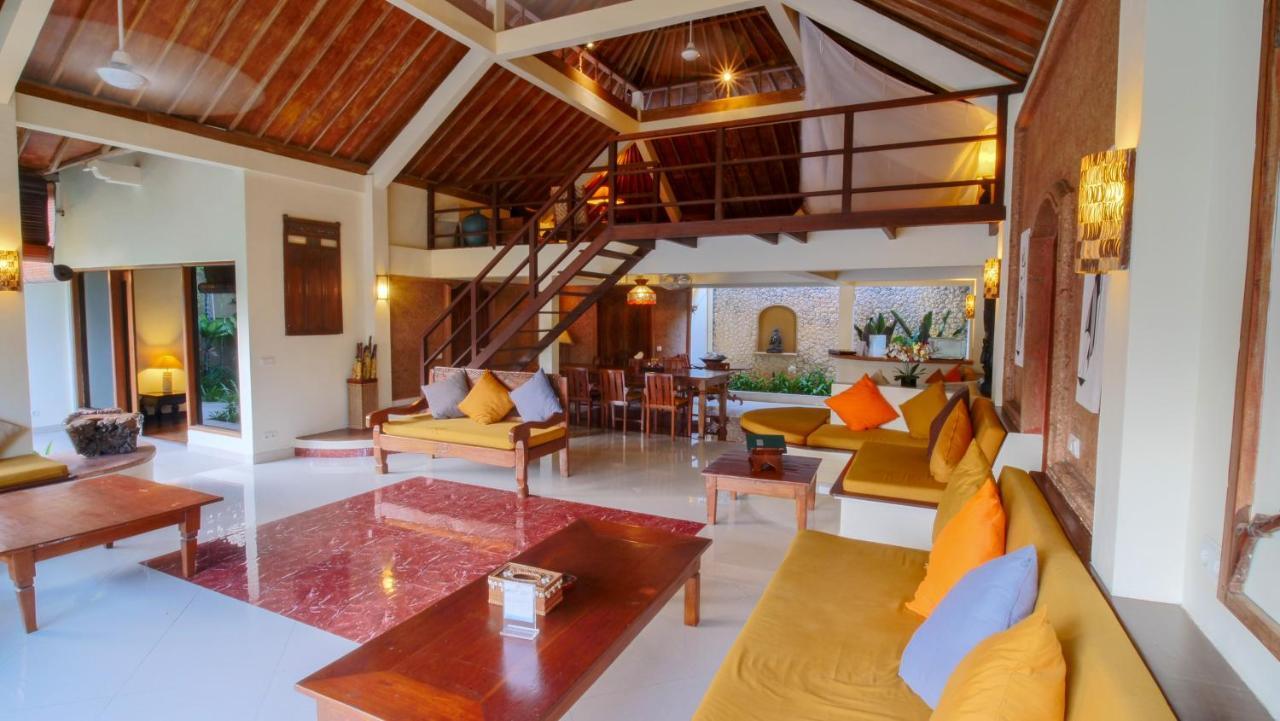 Bali Dyana Villa Seminyak